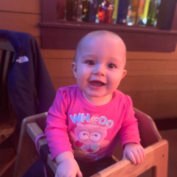 Meet your Posher, Calina - Picture 1 of 1